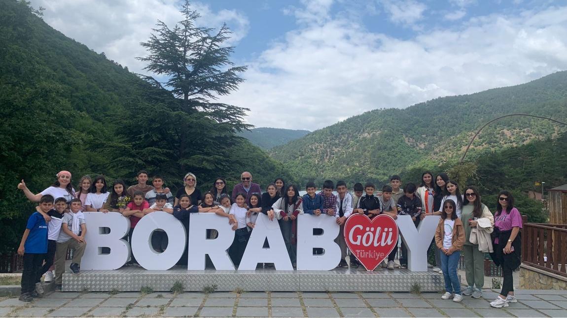 KAYABAŞI ŞEHİT VEYSEL ASLAN ORTAOKULU’NDAN BORABOY GÖLÜ’NE DOĞA GEZİSİ VE PİKNİK